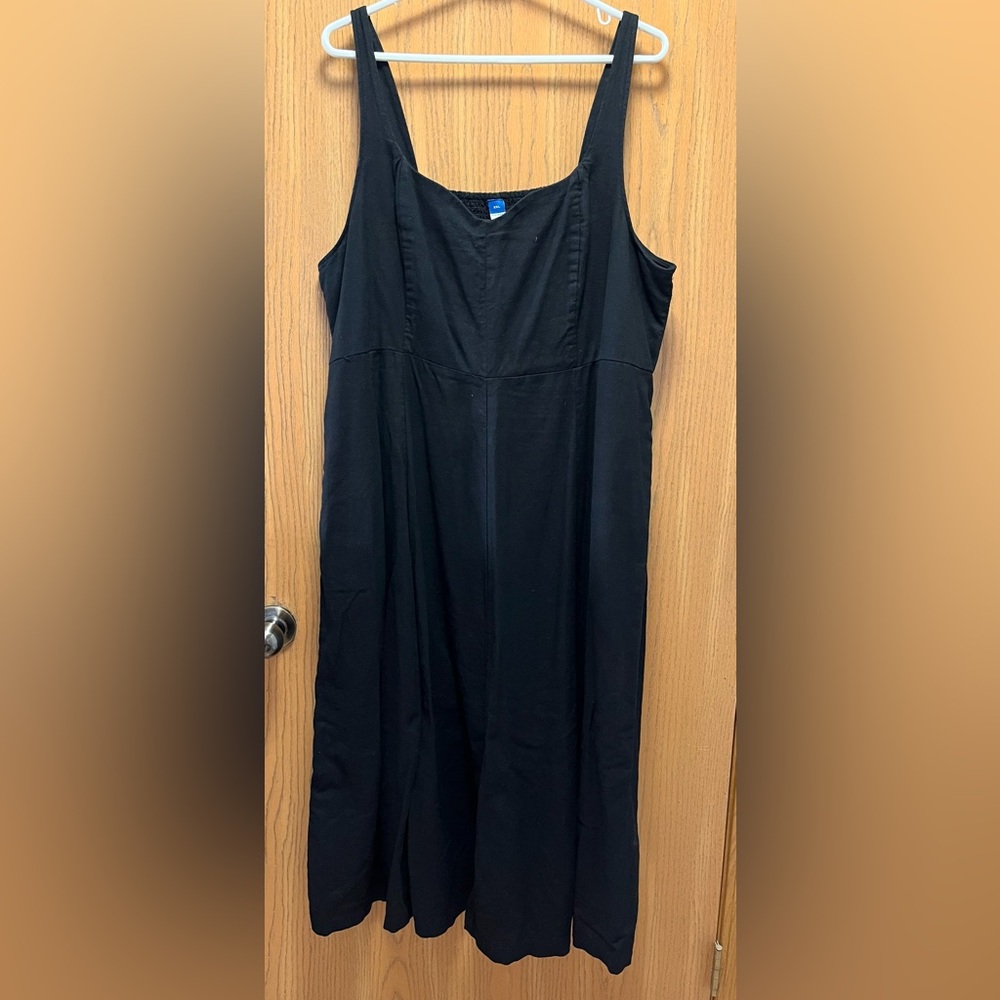 Old Navy Black Midi Sundress